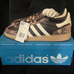 adidas Handball Spezial Sneakers - Brown & Cream with Snake-Print